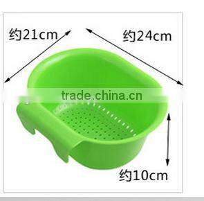 Creative hanging basket sink drop, Fruits and vegetables with waterlogging caused by excessive rainfall hanging basket, Receive