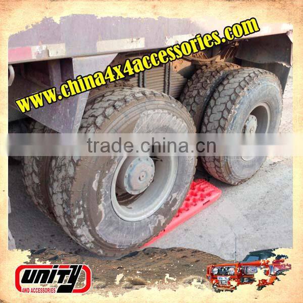 Price for 1 pair ! 25T capacity plastic sand board for 4x4 atv accessories