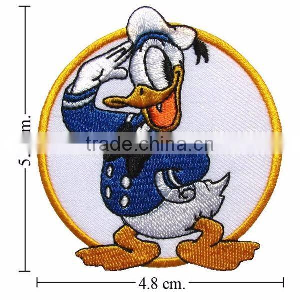 2016 custom high quality durable washable garments embroidery patches