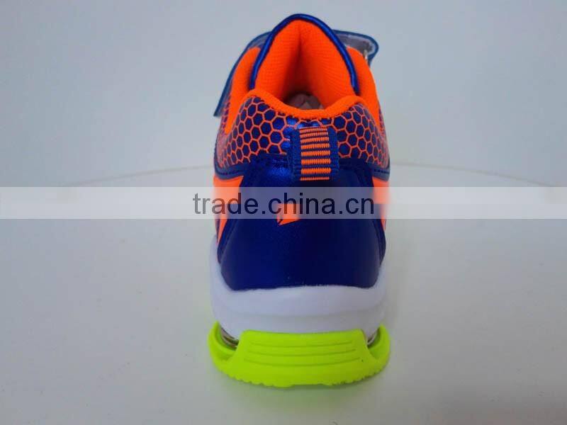 Fashionable sports sneakers kid shoes for school with china shoe factory low price