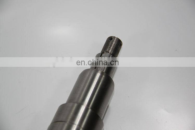 Water Pump Shaft 3042827/205254 for cummins k19 engine parts