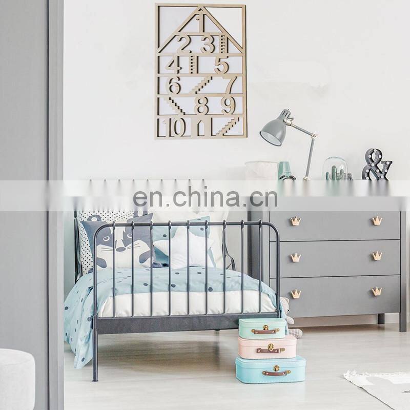 INS simple 26 wooden letters hanging flag party pull flag children's room decoration hanging wall photography props