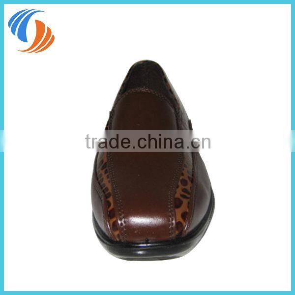 Women Brown Leopard Casual Shoes PU Leather Shoes