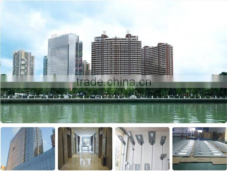 Development Trend Photocell Energy Saving 60W Smart LED Solar Street Lamp All in One with Battery and Controller for 2 Years