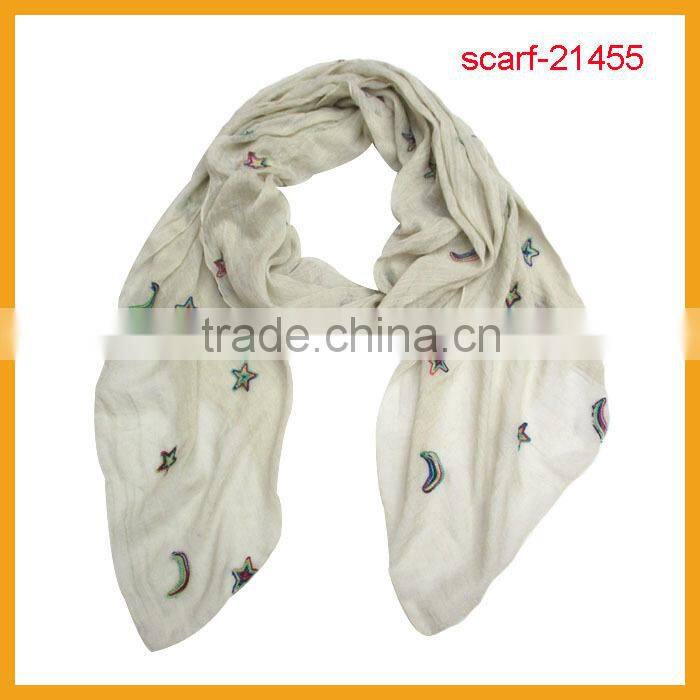 latest lady fashion scarf paisley embroidery scarf