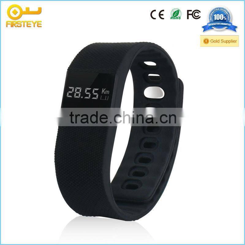 2015 Korean Fashion Electronic smart bracelet with Vibration , Caller ID ,OLED display