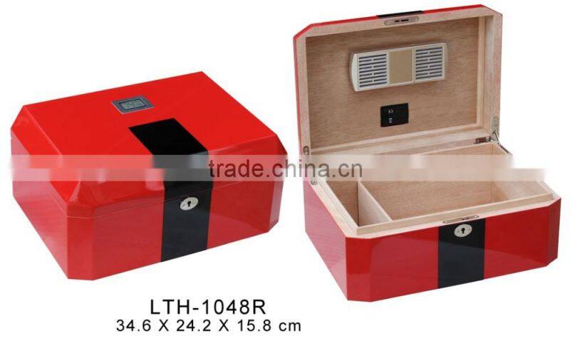 Cigar humidor cedar wood box