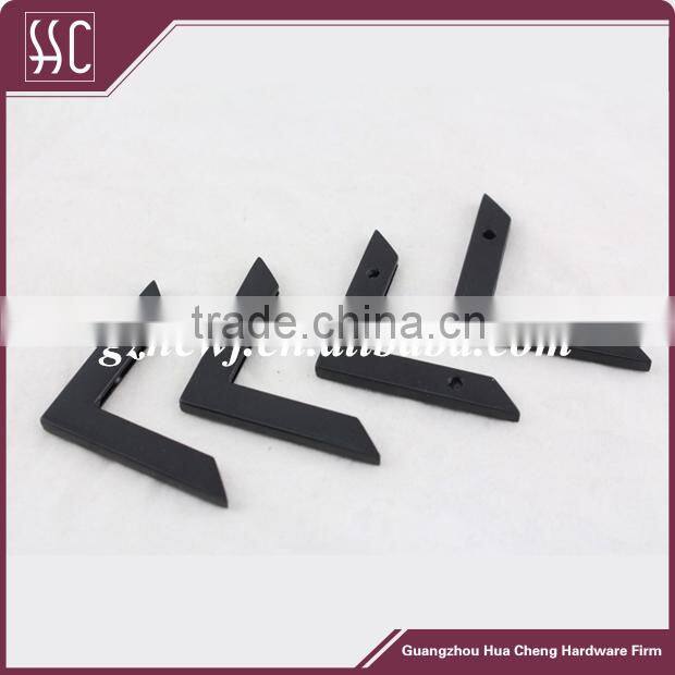 high quality black metal bag corner