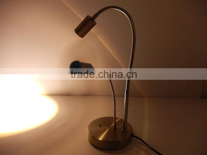 2015 NEW DESIGN electric fancy table lamp