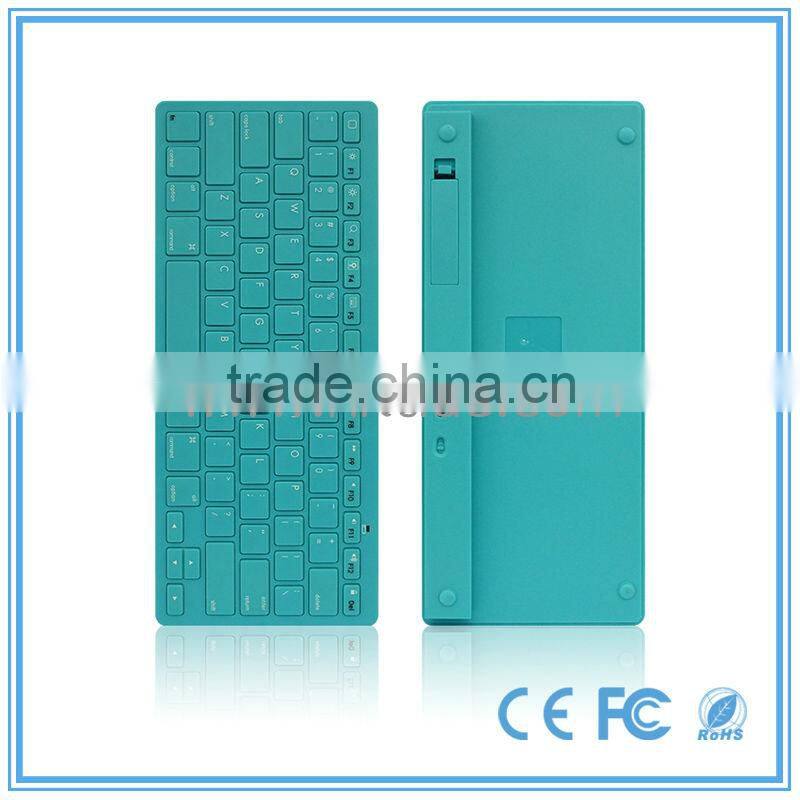 AZERTY layout slim wireless bluetooth keyboard with USB interface