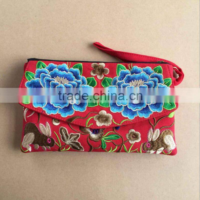 Wholesale price beautiful color clutch bag canvas material embroidery clutch bag