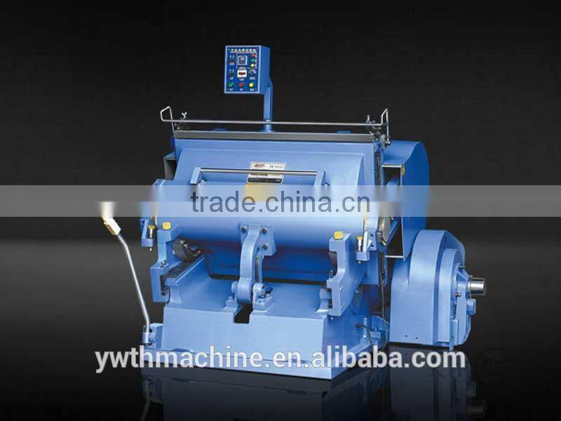 930/1100 creasing and die cutting machine with heating