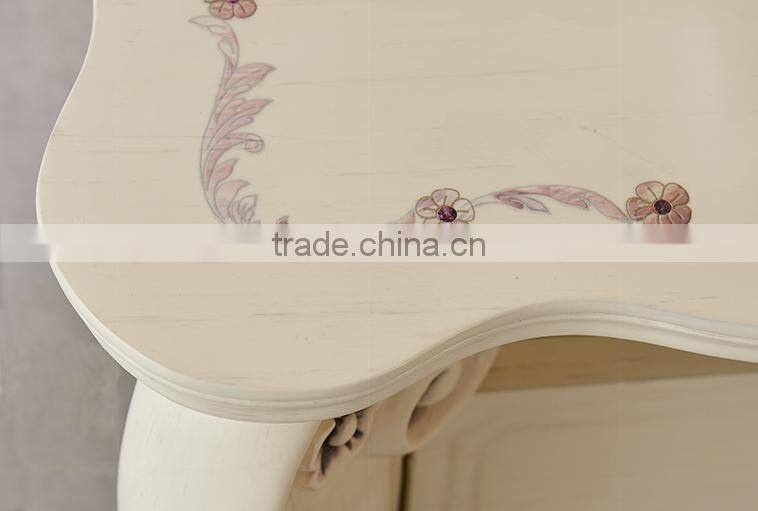 New classic consice flower carving ivory white side table with drawer