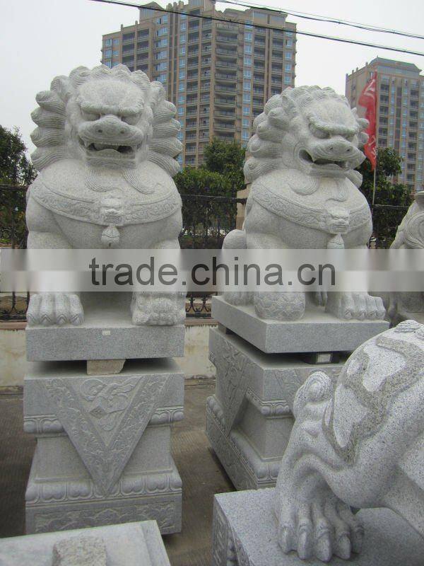 lion stone sculpture