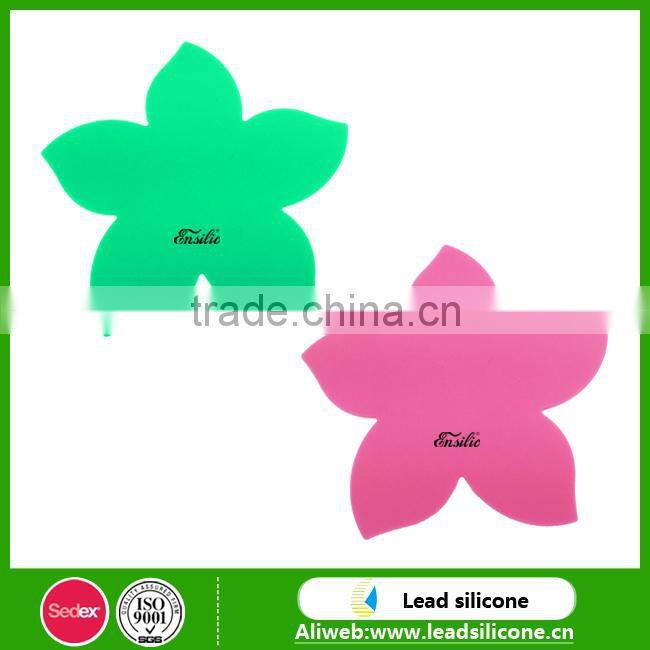 Eco-friendly custom flower shape heat resistant anti-slide silicone cup coaster ,silicone cup mat