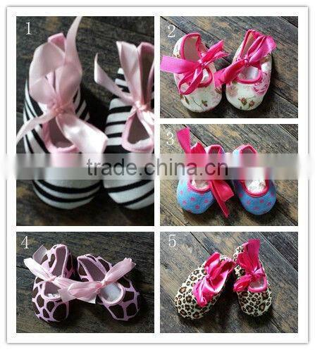 damask printed newborn baby crib shoes baby shoes infant shoes toddlers shoes