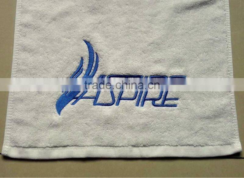 Lowest price small MOQ 100%cotton custom logo embroidered/printed gym sports fitness towel
