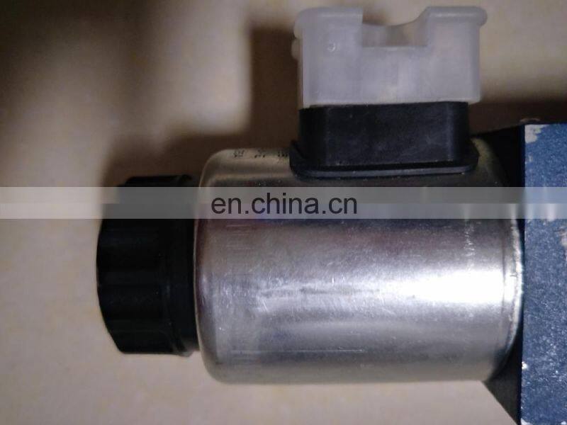 Solenoid directional valves 4WE6J61/EG24N9K4