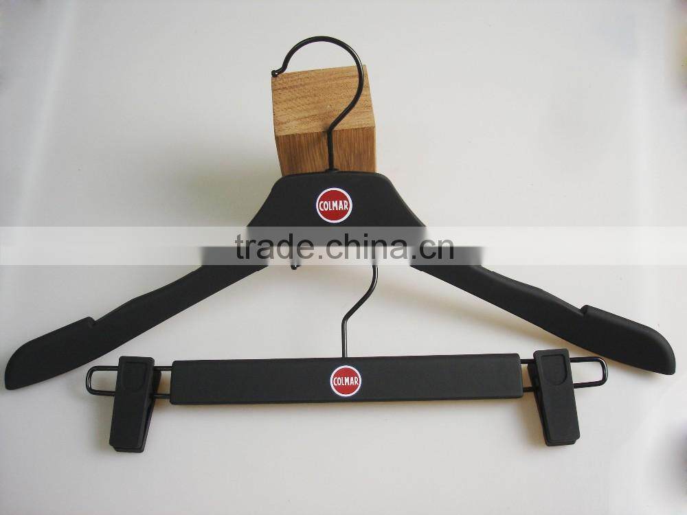 HA7035 same style top and bottom hanger rubber coated plstic hanger