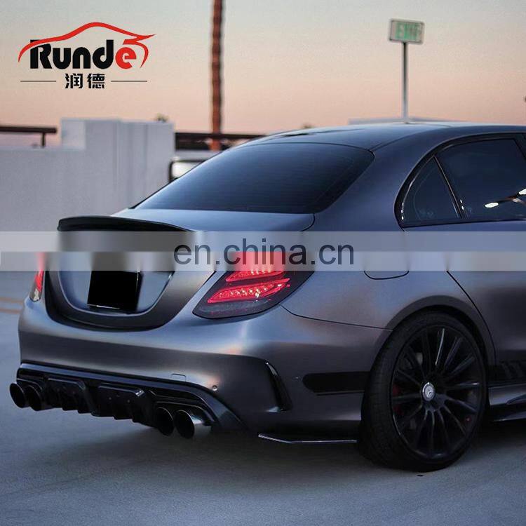 Runde Car Modification Carbon Fiber Material Rear Lip Exhaust For Mercedes-Benz W205 C200 C260 C300 C63AMG rear lip exhaust