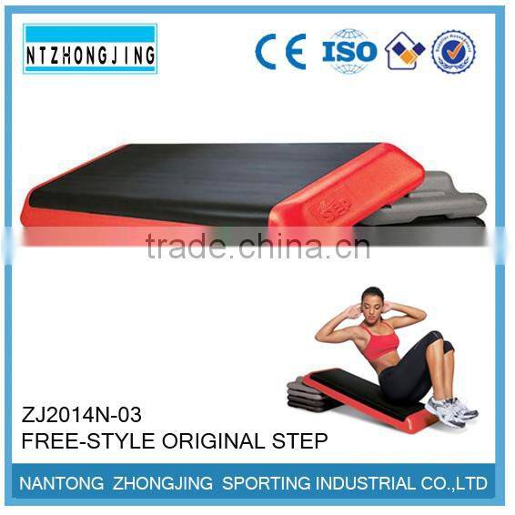 The Freestyle Original Health Club Step: Red/Black/Gray