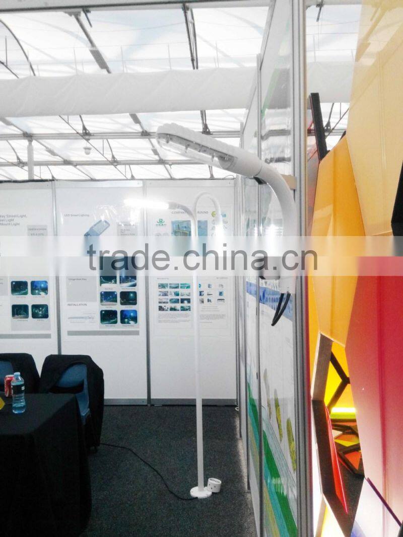 IP65 water proof 20W LED walkway area lighting with pole