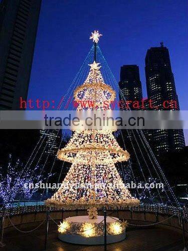 Gaint Light christmas tree