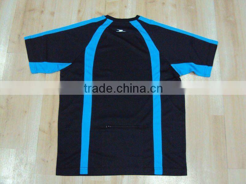 Mens Fitness Top, Mens Slim Fit T-shirt, Men T-shirt with Round Neck