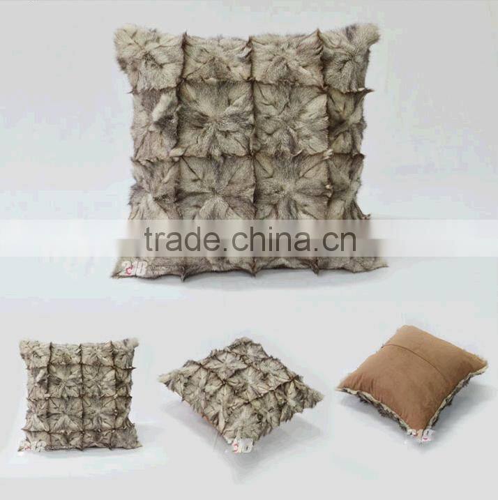 Vogue Design Home Textile Pieced Fox Head Fur Pillow Case Animal Fur Pillow Could Custom