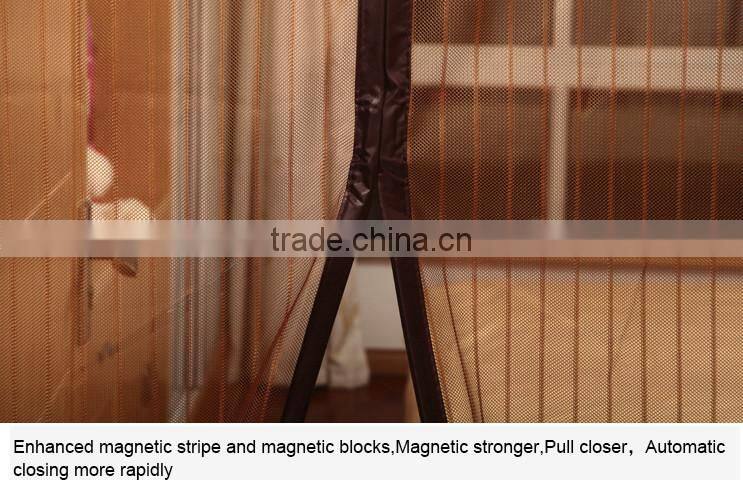 2016 Dustproof anti-mosquito soft magnetic rolling screen door with good light and closed