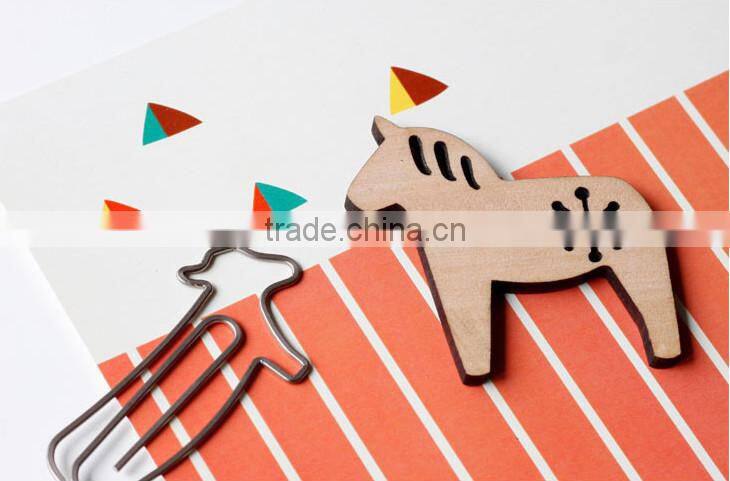 natural animal wooden fridge magnets for sale