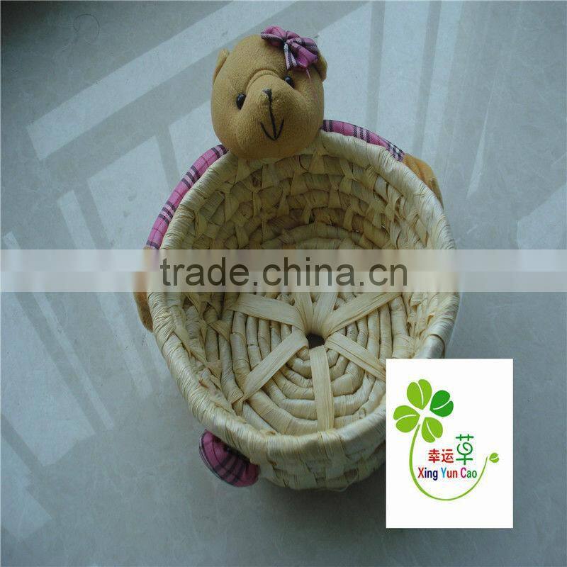 Corn husk basket Toy basket