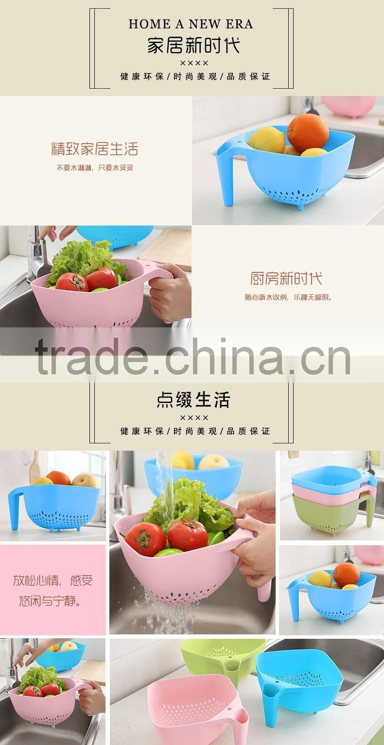 square Plastic Vegetable Draining Strainer Basket with handle,big size
