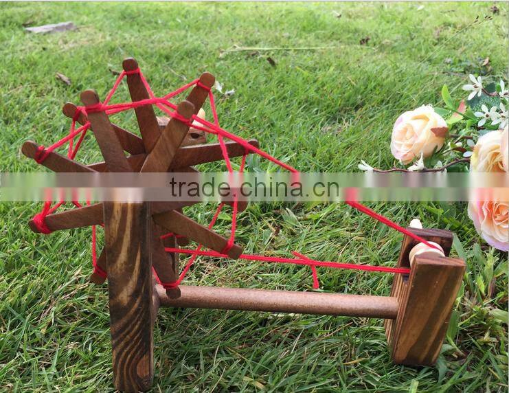 Handlooms,wool winder