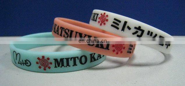 custom glowing silicone silly wristbands