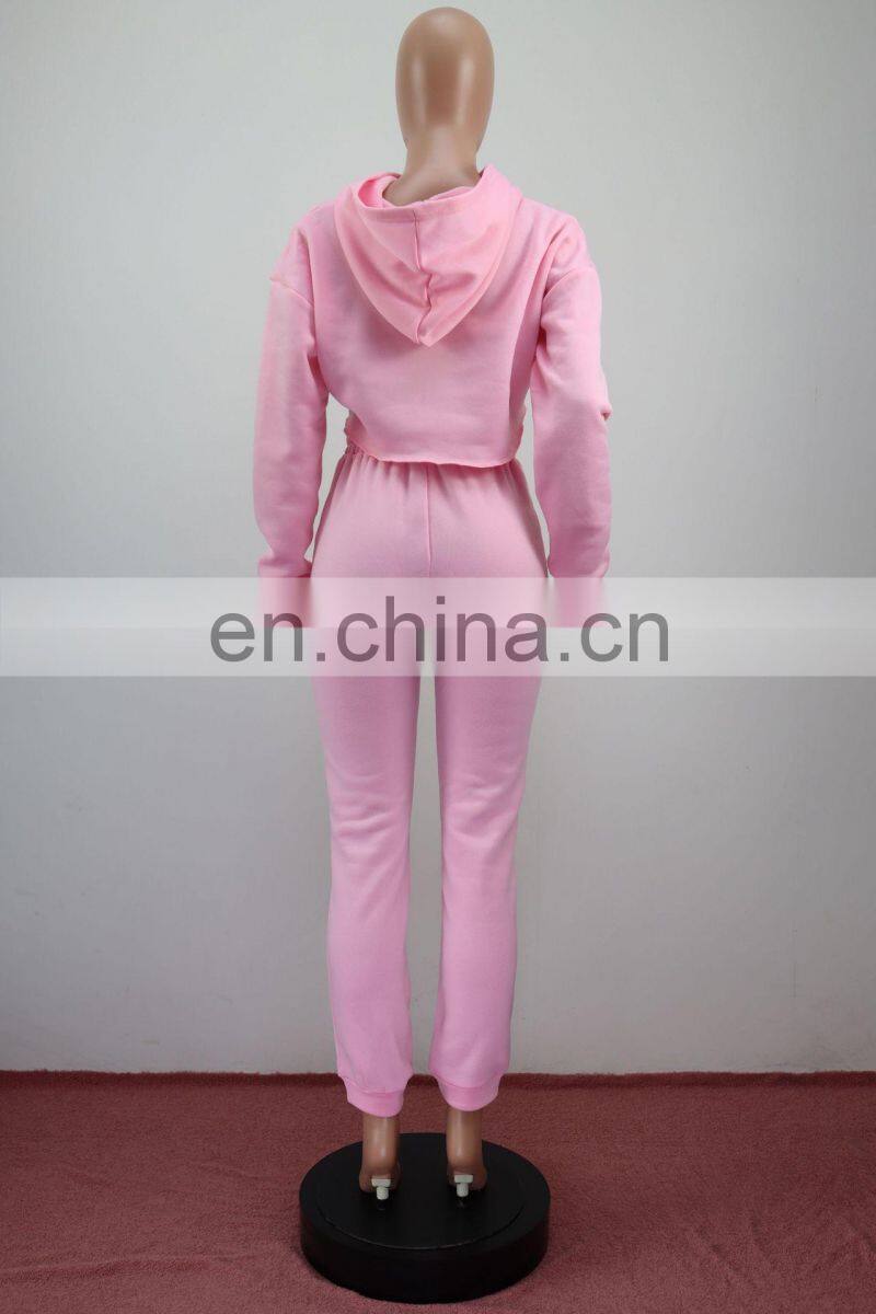 Customized wholesale two-piece women's casual wear two-piece hoodie plus size sweatpants suit jogging suit women