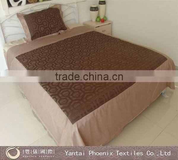 2013 newest embroidery bedspread set