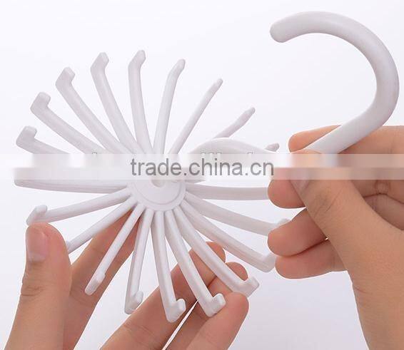 Garment Usage and Ties Clothing Type plastic scarf hanger