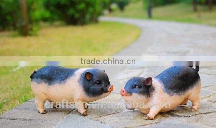resin decorative pig