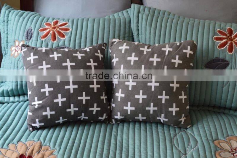 2015 Promotional outdoor nice print polyester seat chair cushion