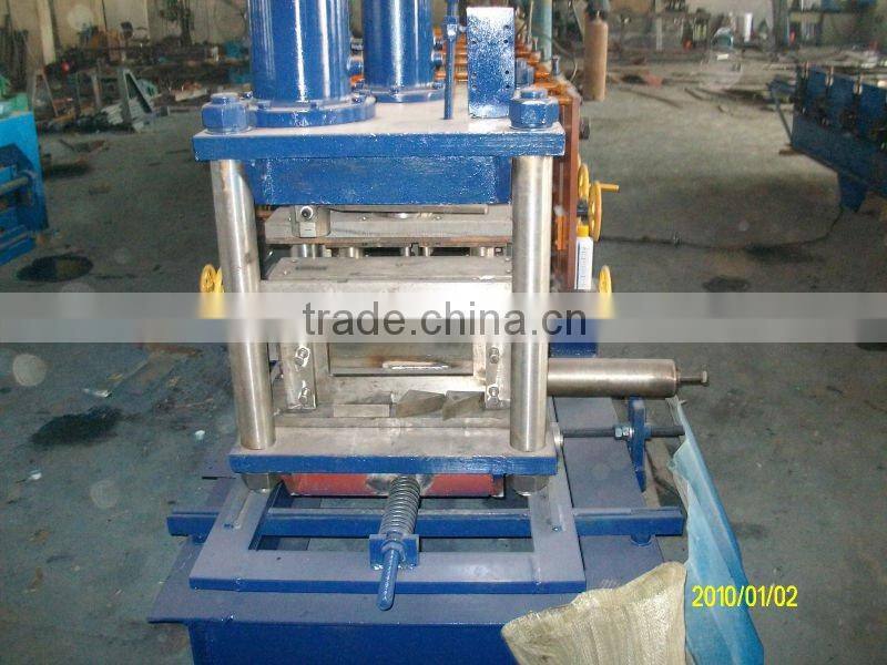 C purline forming machine