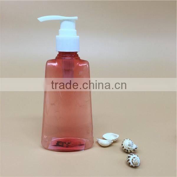 150ml 5oz transparent red flat plastic bottle for cosmetics use with caps