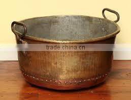 HAMMERED COPPER BUCKET