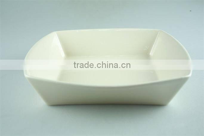 Ivory colored ceramic bakeware with lid , ceramic casserole dish serving tray
