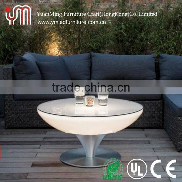 Hight Quality PE Materail Led Illuminated Cocktail Table