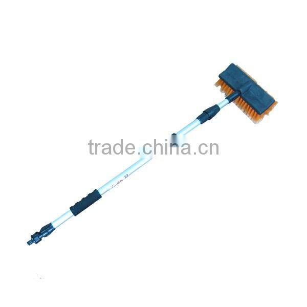 telesopic long handle water flow through clean brush for washing trucks boats and house