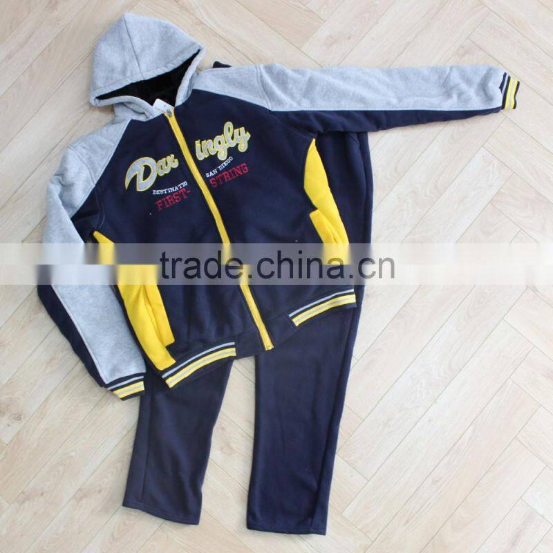 Stock Lot Garments Track Suit Men Tracksuit