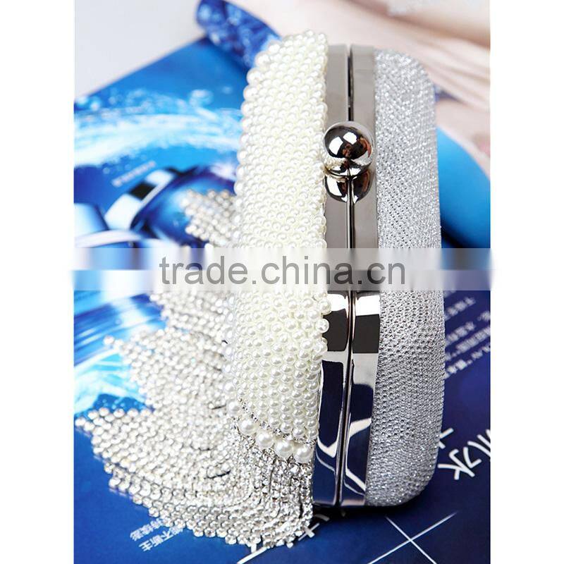 Luxury Crystal Evening Clutch Bag Elegant Women Clutch Handbag Lady Wedding Wallet Party Pearl Clutch Bag