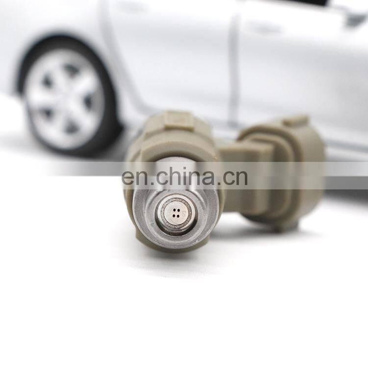 Car parts good price CDH390 CDH-390 For MItsubishi Hengney fuel injector nozzle