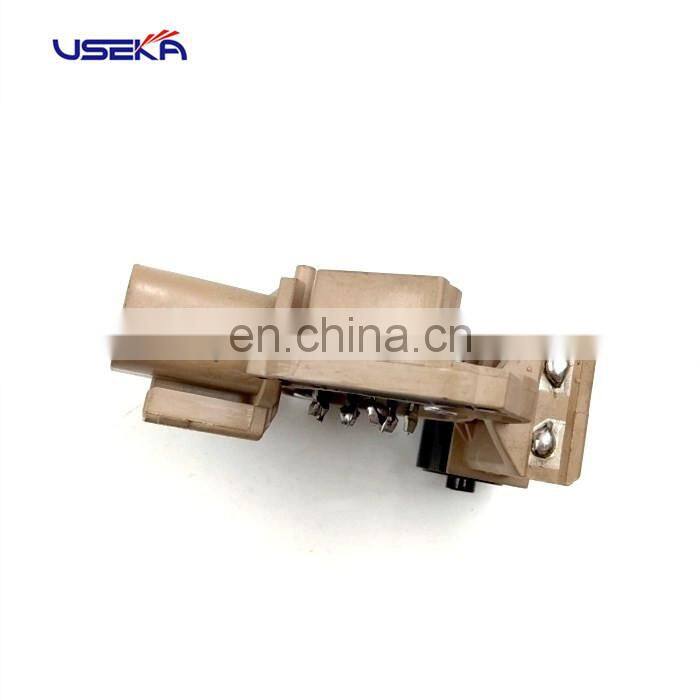 NEW Style Alternator Voltage Regulator 12V For VALEO OEM M534 13803200 2650030 11017 11018 13940